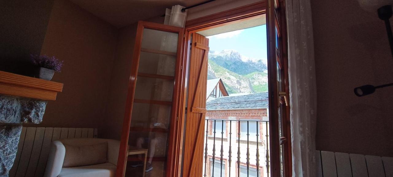 Apartamento El Refugio De Sara Бенаске Екстер'єр фото
