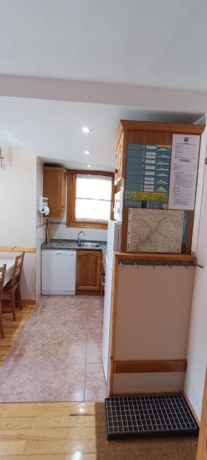 Apartamento El Refugio De Sara Бенаске Екстер'єр фото